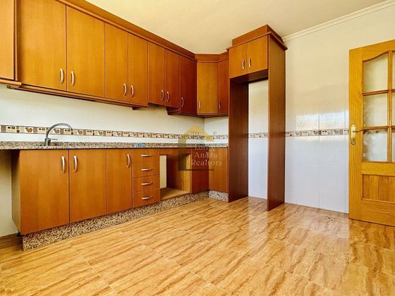 Foto 1 de Venta de casa en Benferri de 3 habitaciones con garaje y aire acondicionado