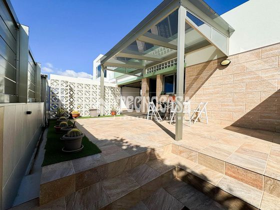 Foto 2 de Xalet en venda a Playa del Hombre - Taliarte - Salinetas de 2 habitacions amb terrassa i piscina