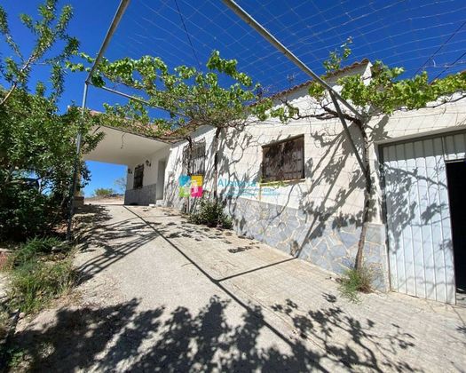 Foto 1 de Venta de casa rural en Somontín de 3 habitaciones con terraza y garaje