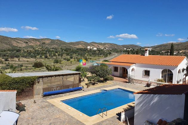 Foto 1 de Xalet en venda a Huércal-Overa de 4 habitacions amb terrassa i piscina