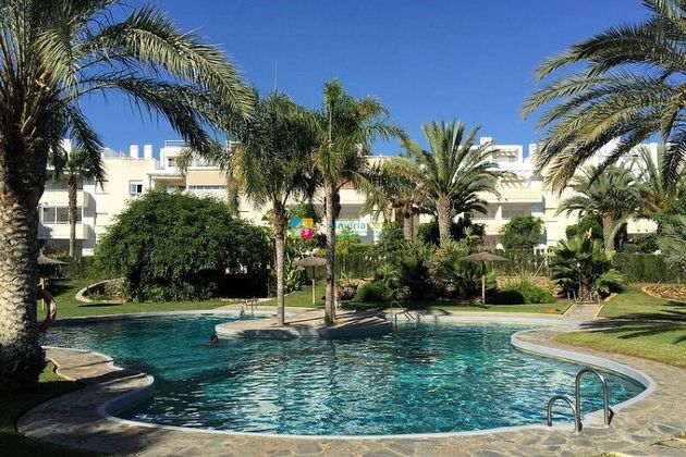 Foto 1 de Pis en venda a Puerto Rey de 4 habitacions amb piscina i garatge