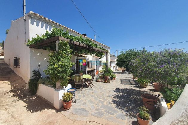 Foto 1 de Casa rural en venta en Vélez-Blanco de 4 habitaciones con terraza y piscina