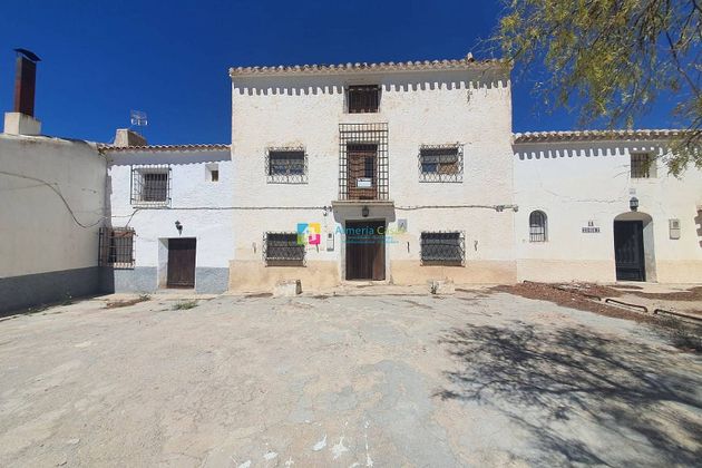 Foto 1 de Casa en venda a Vélez-Blanco de 2 habitacions amb garatge