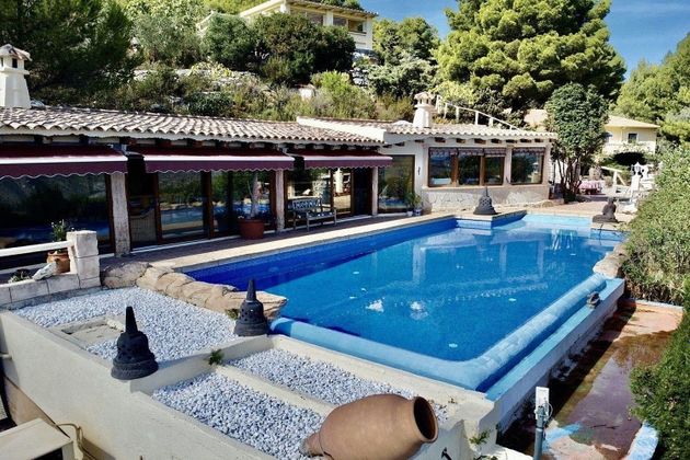 Foto 1 de Xalet en venda a Benimantell de 5 habitacions amb terrassa i piscina