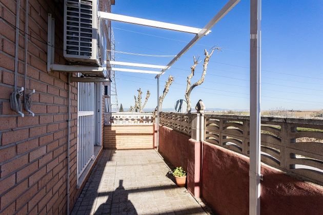 Foto 2 de Venta de piso en Moraleja de Enmedio de 3 habitaciones con terraza y aire acondicionado