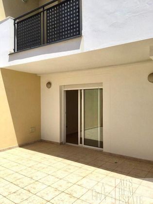Foto 2 de Venta de piso en Costa Adeje de 4 habitaciones con terraza y piscina
