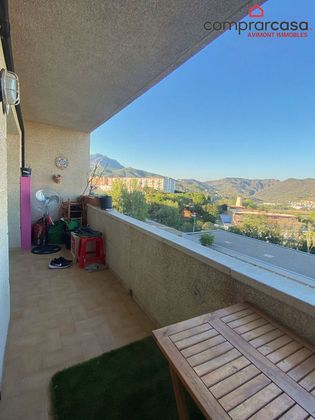 Foto 1 de Pis en venda a Esparreguera de 4 habitacions amb terrassa i balcó