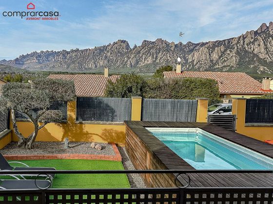 Foto 2 de Xalet en venda a Collbató de 4 habitacions amb terrassa i piscina