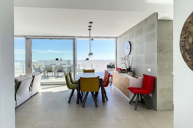 Foto 2 de Venta de casa en urbanización Pp Cds Mar Iiolivos de 4 habitaciones con terraza y piscina
