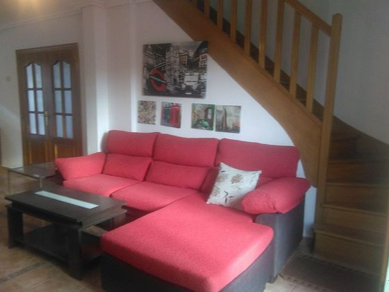Foto 2 de Casa en venda a Cabrerizos de 4 habitacions amb terrassa i garatge