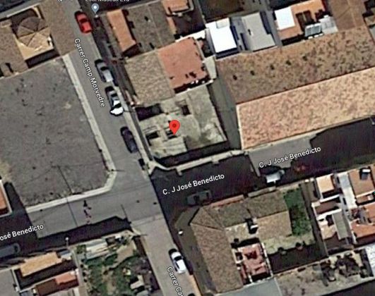 Foto 2 de Venta de terreno en calle J José Benedicto de 234 m²