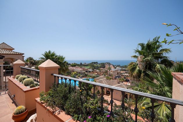 Foto 1 de Ático en venta en ronda Del Golf Este de 3 habitaciones con terraza y piscina