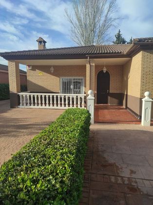 Foto 2 de Xalet en venda a calle Fontanar de Quintos de 4 habitacions amb terrassa i piscina