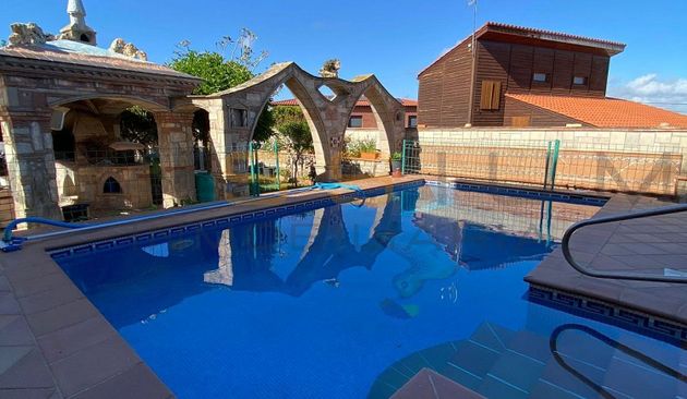 Foto 1 de Casa en venta en Altafulla de 4 habitaciones con terraza y piscina