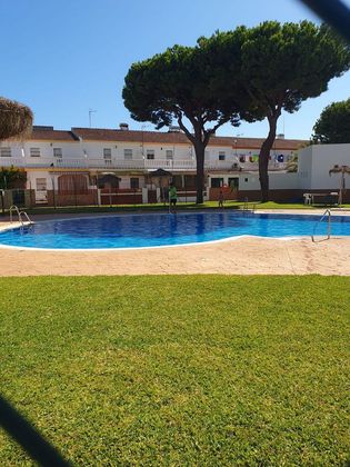 Foto 2 de Pis en venda a Moguer de 3 habitacions amb terrassa i piscina
