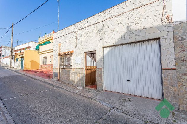Foto 1 de Casa en venda a Reconquista-San José Artesano-El Rosario de 3 habitacions amb terrassa i garatge
