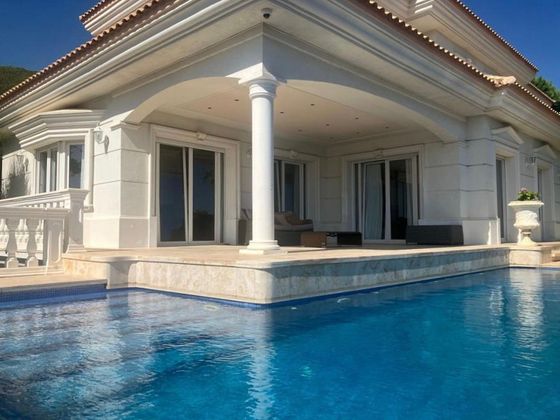 Foto 1 de Casa en lloguer a Cabrils de 6 habitacions amb terrassa i piscina