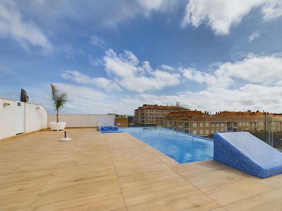 Foto 1 de Àtic en venda a Los Narejos de 2 habitacions amb terrassa i piscina