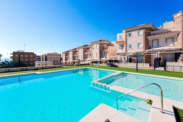 Foto 1 de Àtic en venda a Centro - Santa Pola de 3 habitacions amb terrassa i piscina