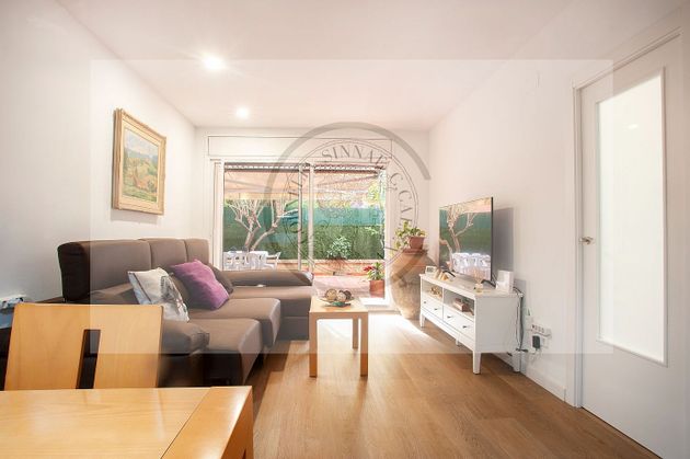 Foto 2 de Piso en venta en Sant Joan - Molí del Vent de 3 habitaciones con terraza y calefacción