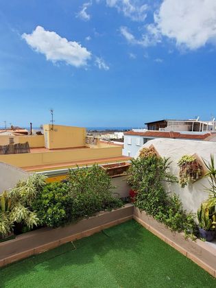 Foto 2 de Pis en venda a calle Hawai de 4 habitacions amb terrassa i balcó