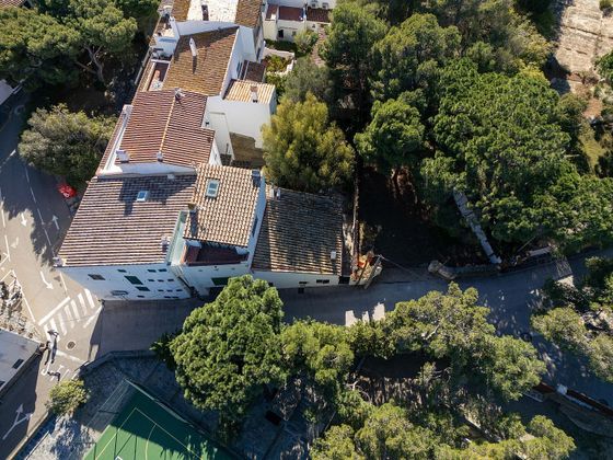 Foto 2 de Casa en venda a Cadaqués de 2 habitacions amb terrassa i jardí