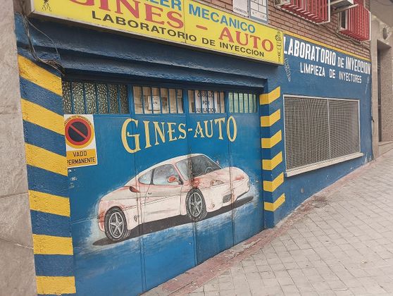 Foto 2 de Local en venda a Palomeras bajas amb garatge