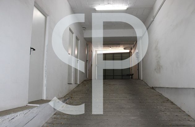 Foto 2 de Venta de garaje en calle De la Indústria de 16 m²