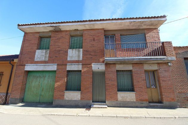 Foto 1 de Casa en venda a Codorniz de 6 habitacions amb terrassa i garatge