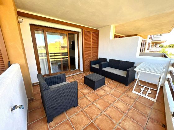 Foto 2 de Piso en alquiler en Playa Flamenca - Punta Prima de 2 habitaciones con piscina y garaje