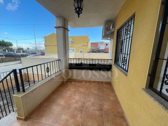 Foto 2 de Alquiler de casa en Orihuela ciudad de 2 habitaciones con terraza y piscina