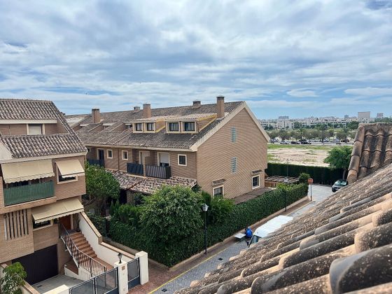 Foto 2 de Casa en venda a San Juan de Alicante/Sant Joan d´Alacant de 4 habitacions amb terrassa i piscina