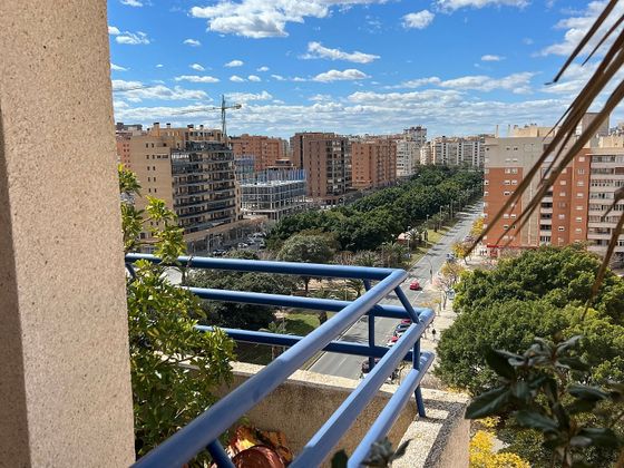 Foto 1 de Ático en alquiler en avenida Historiador Vicente Ramos de 4 habitaciones con terraza y piscina