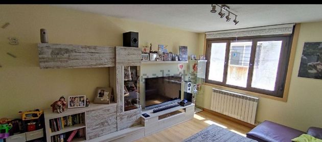 Foto 1 de Venta de piso en Castellanos de Moriscos de 3 habitaciones con garaje y calefacción