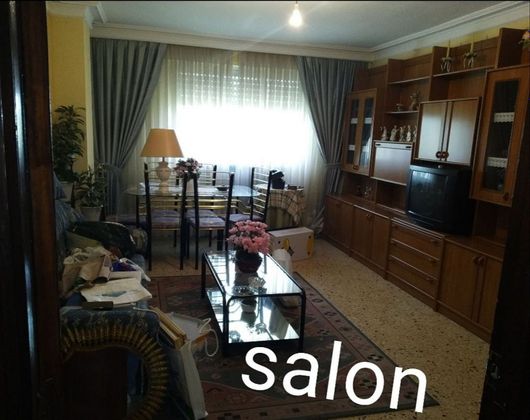 Foto 2 de Pis en venda a Santa Marta de Tormes de 3 habitacions amb terrassa i calefacció