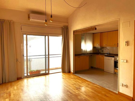 Foto 1 de Dúplex en venta en Montbarbat de 4 habitaciones con terraza y garaje