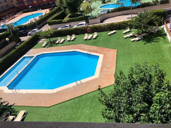Foto 1 de Piso en venta en calle Roma de 1 habitación con terraza y piscina