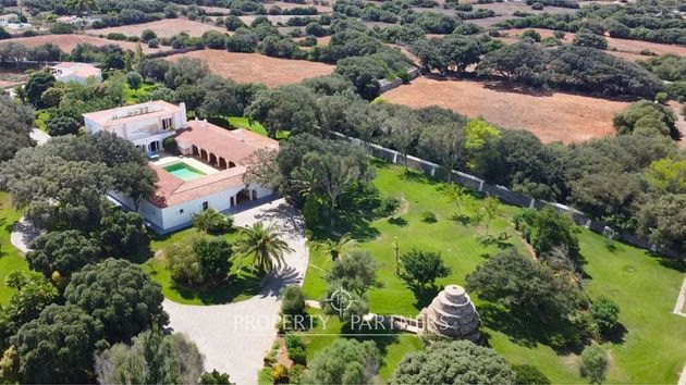 Foto 1 de Casa rural en venda a Ciutadella de 9 habitacions amb terrassa i piscina