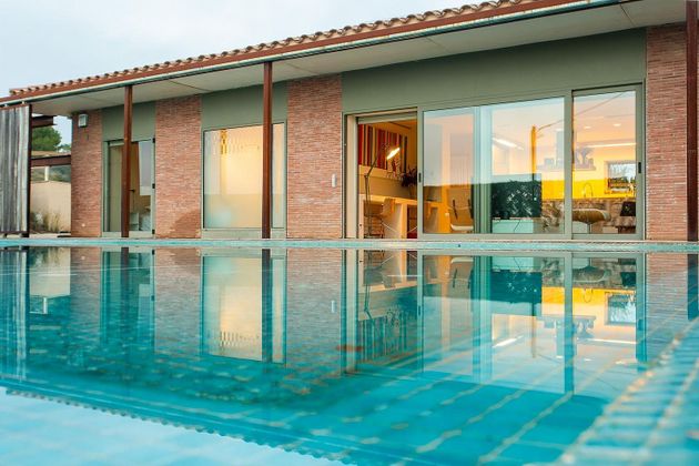 Foto 1 de Xalet en venda a calle Nou de 4 habitacions amb terrassa i piscina