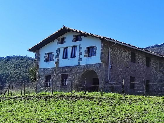 Foto 1 de Casa rural en venda a Bakio de 2 habitacions amb jardí