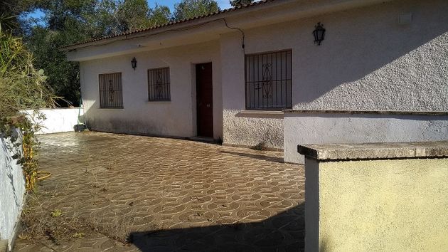 Foto 2 de Venta de casa en Mas Trader-Corral D’En Tort-Corral D’En Cona de 3 habitaciones con terraza y piscina