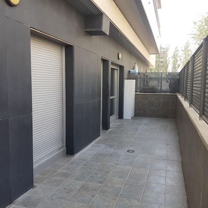 Foto 1 de Piso en venta en Cascajos - Piqueras de 2 habitaciones con terraza y piscina