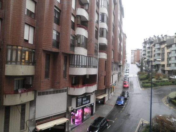 Foto 1 de Piso en venta en Portugalete de 4 habitaciones con garaje y balcón