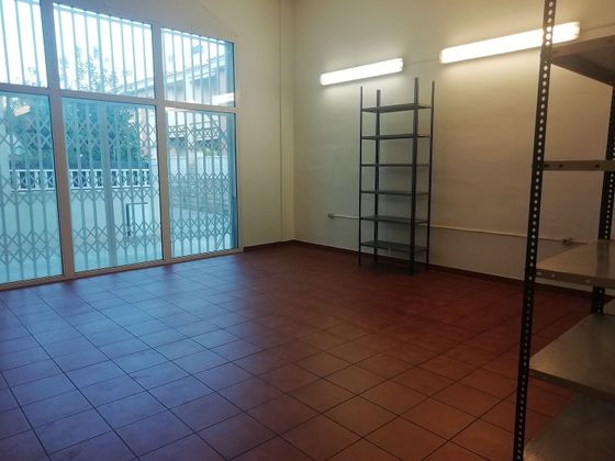 Foto 2 de Local en lloguer a Centre Vila de 78 m²