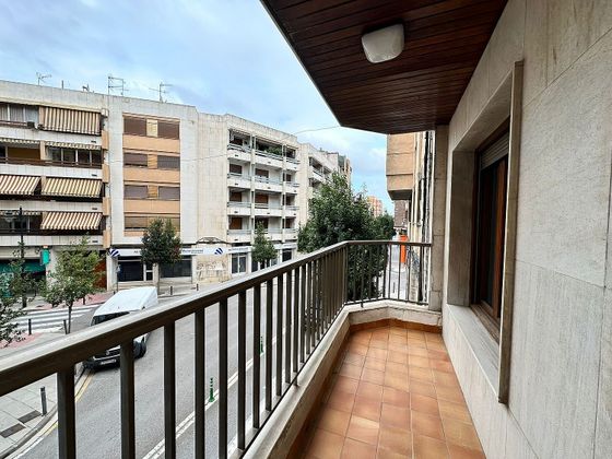 Foto 2 de Piso en venta en Ontinyent de 4 habitaciones con terraza y garaje