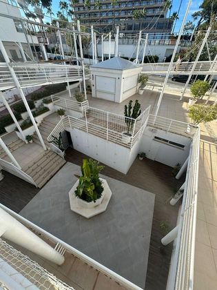 Foto 1 de Traspàs local a Magaluf amb terrassa i ascensor