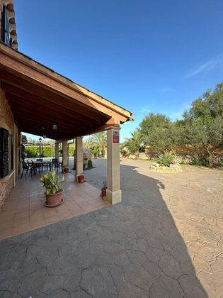Foto 1 de Casa rural en venda a Lloret de Vistalegre de 4 habitacions amb piscina i jardí