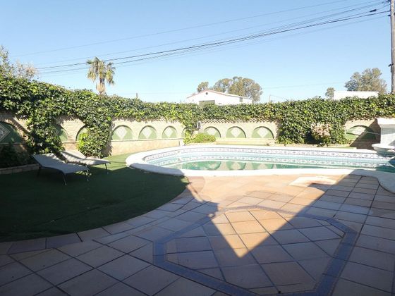 Foto 2 de Xalet en venda a Ctra Jerez-Ctra del Puerto de 3 habitacions amb jardí i aire acondicionat