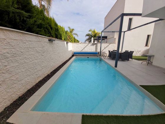 Foto 1 de Casa adosada en venta en Ciudad Quesada de 2 habitaciones con terraza y piscina