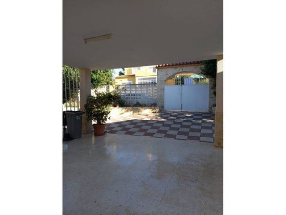Foto 2 de Chalet en venta en Rincón de Loix de 3 habitaciones con terraza y aire acondicionado